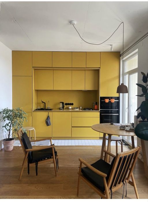 Продаж Львів 3-кімнатної кв. з ремонтом, вул. Угорська сихівський рай