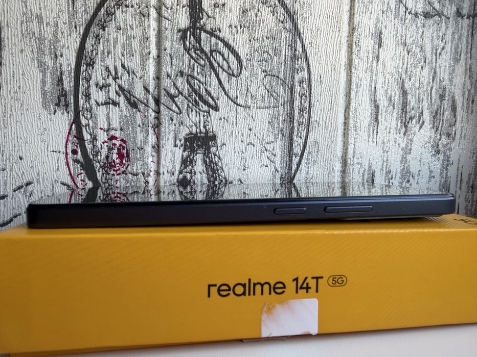 Телефон realme 14T 5g