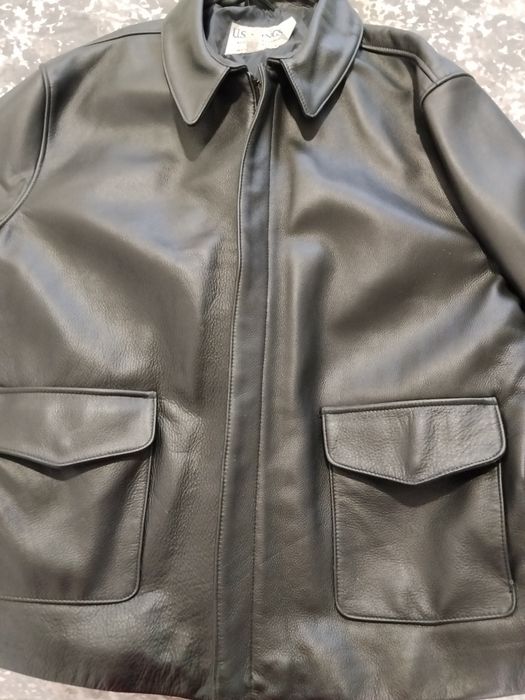 Casaco de homem em pele