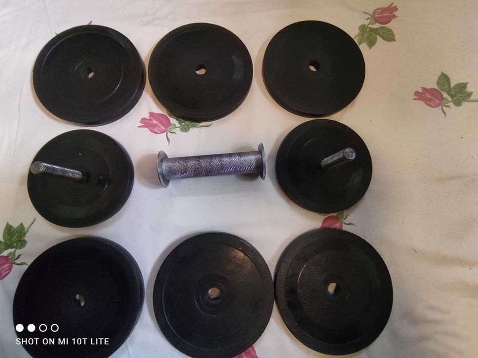 Продам гирю 12 кг.