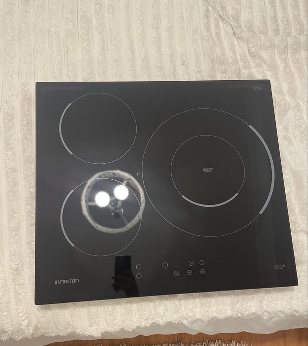 Placa de Indução INFINITON IND3BK8G32 – 3 Zonas | 8000W