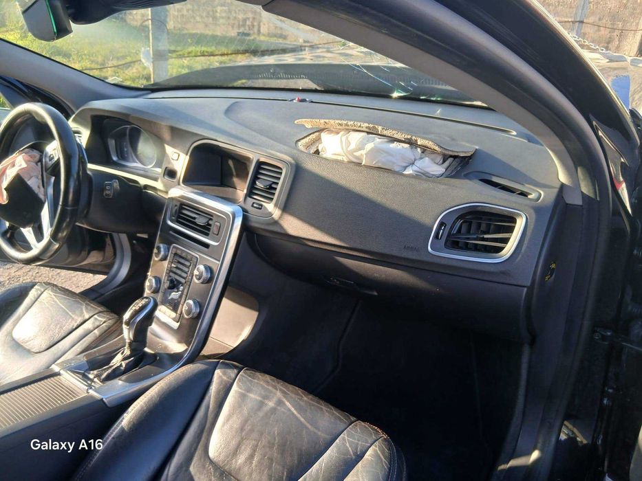 Volvo V60 1.6 Drive / D2 Diesel Cx.Automática