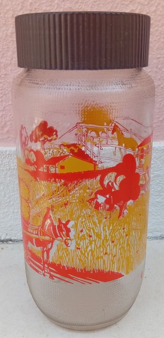 Frasco antigo de vidro da Nestlé