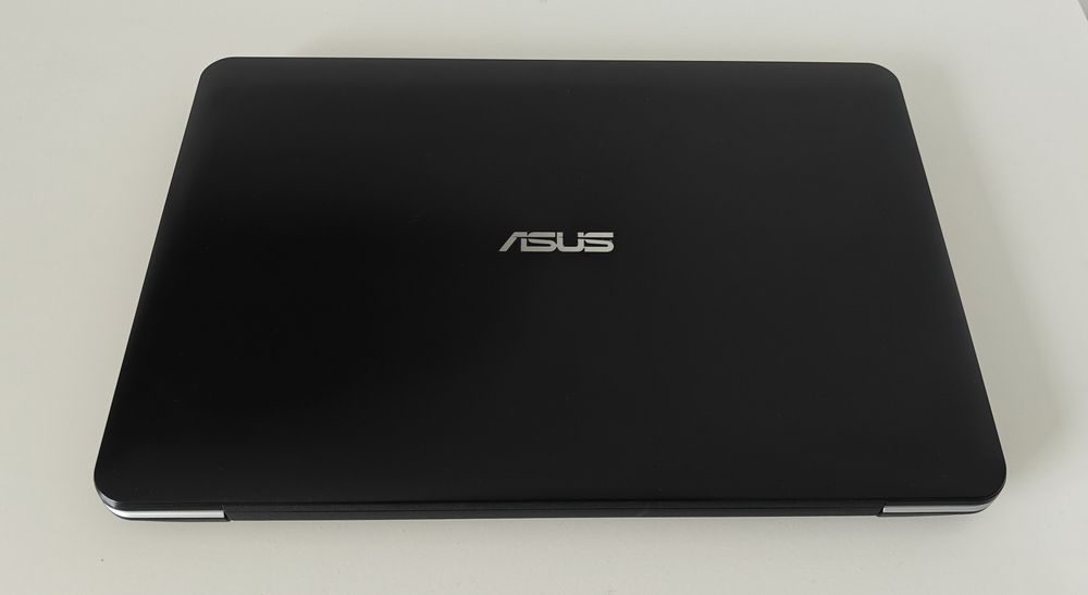 Portátil Asus AMD Radeon | 8GB RAM | 1TB Disco