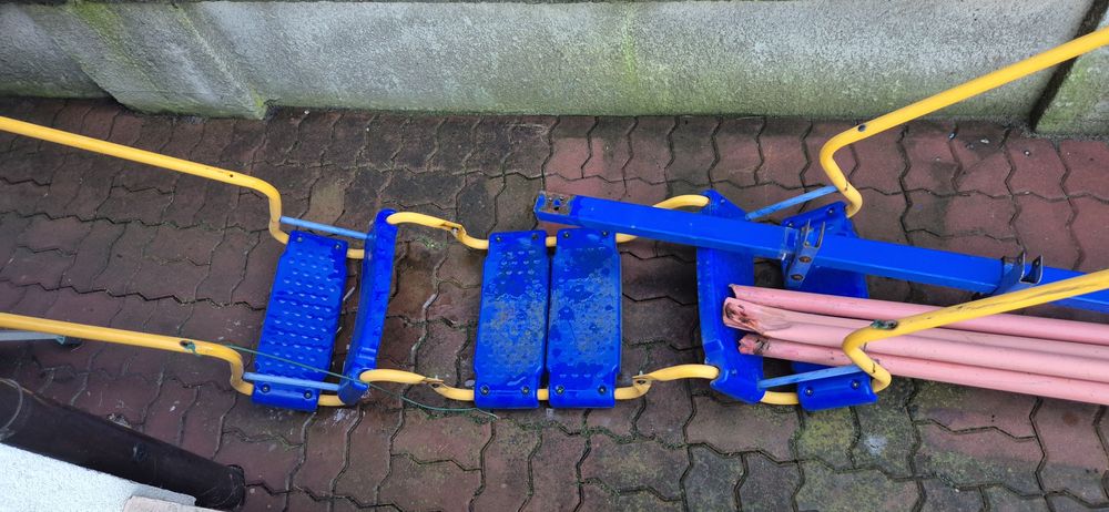 Huśtawka ogrodowa dziecięca