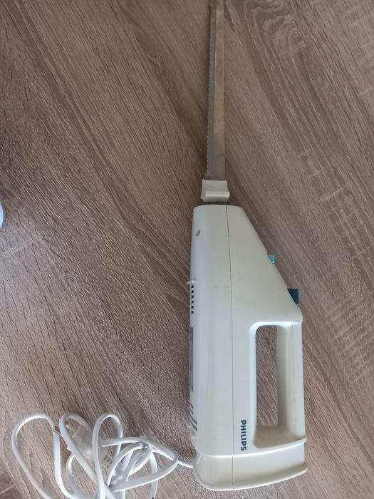 Электронож Philips для кухни.