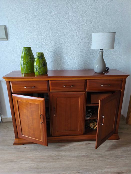 Móvel madeira maciça de Cerejeira