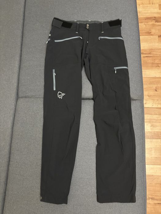 Spodnie trekkingowe damskie Norrona Falketind Flex1 Softshell Nowe