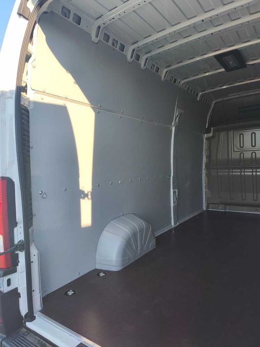 Fiat Ducato L4H3 Profesjonalne zabudowy aut dostawczych