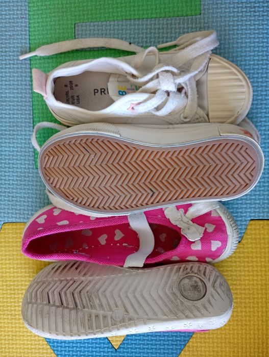 Trampki białe 25/26 i różowe w serduszka 27 Primark