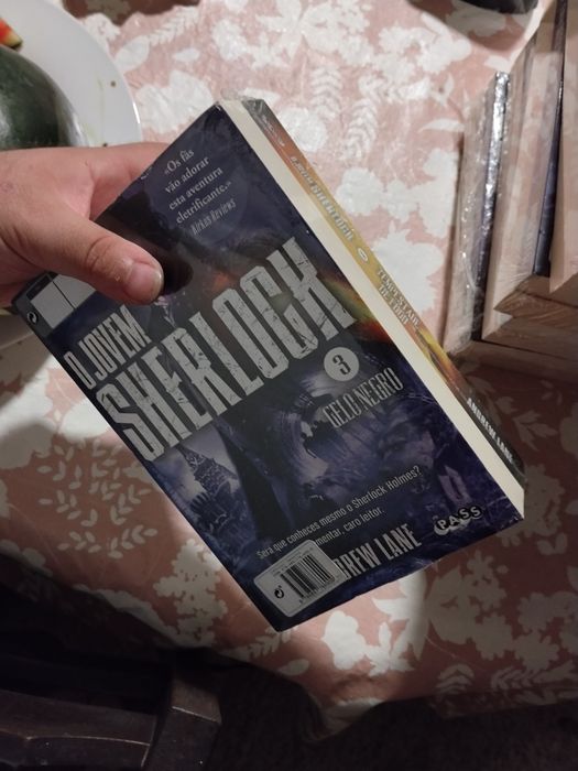 O Jovem Sherlock- Gelo Negro (Novo e c/Portes Incluídos)