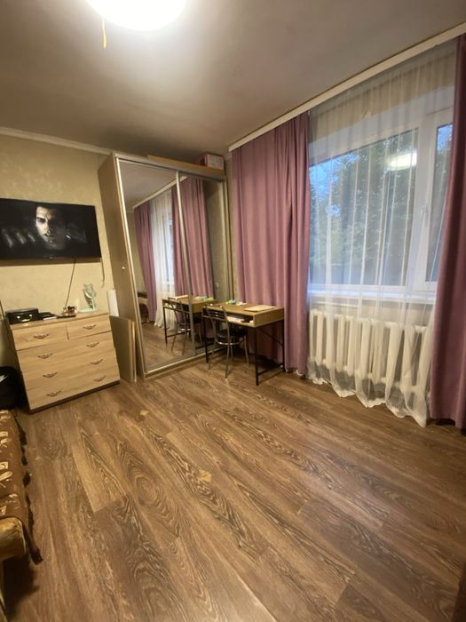 Продаж частини будинку в Трушках,з окремим входом