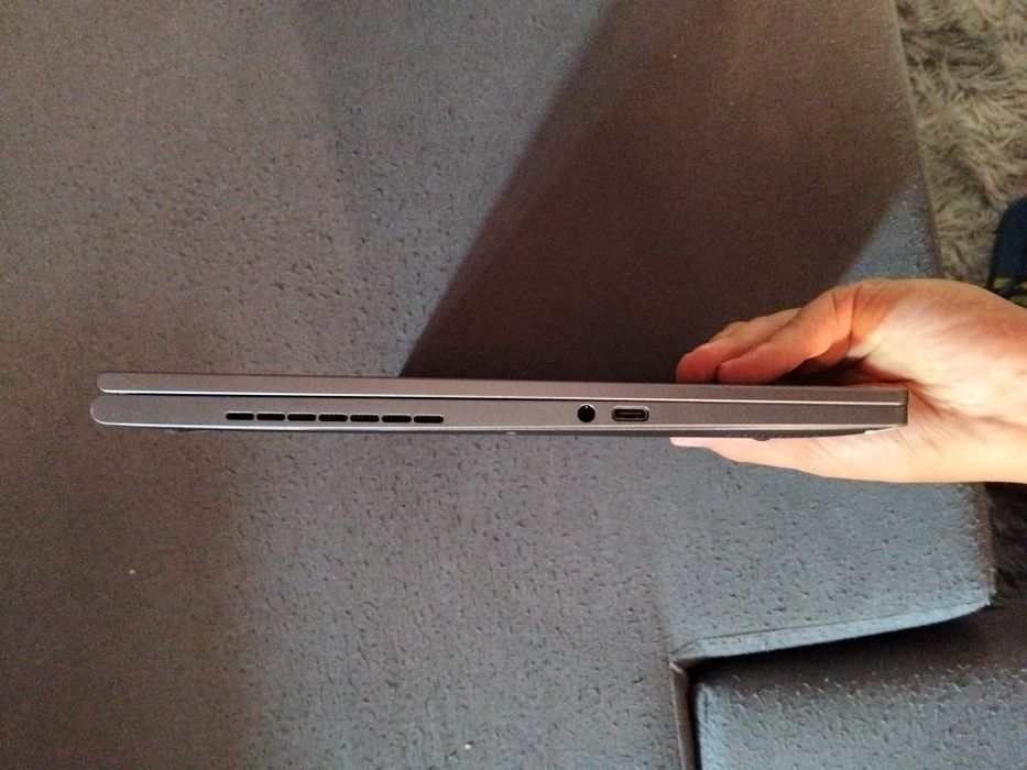 Freebook CHUWI 360° 16RAM 512GB