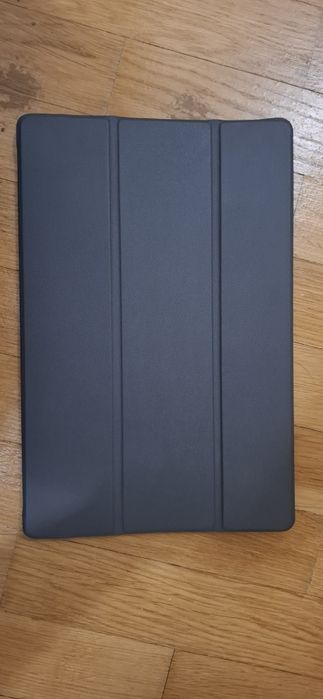 Планшет Lenovo Idea Tab Pro + чохол та зарядний пристрій.