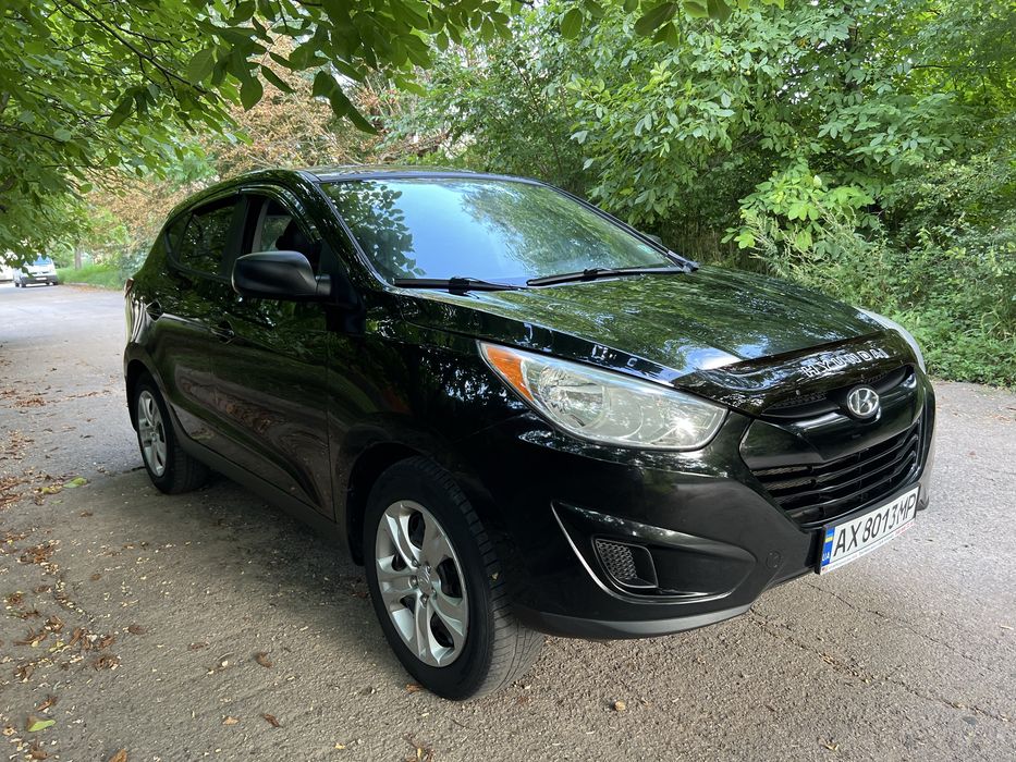 Hyundai  (Tucson ) 2011 2.0 бензин НЕ БИТ !