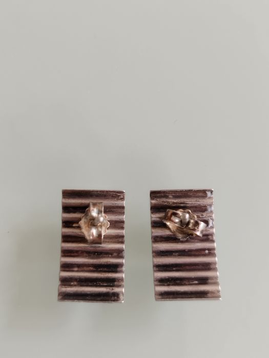 Lindo brincos moderniste em prata