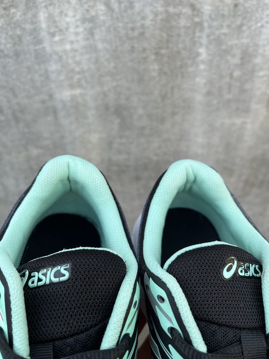 Кроссовки Asics Upcourt 4
