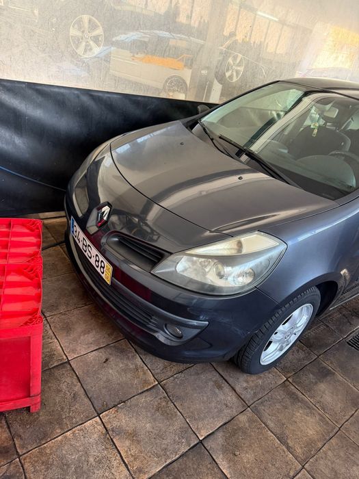 Renault clio III 1.2 16V