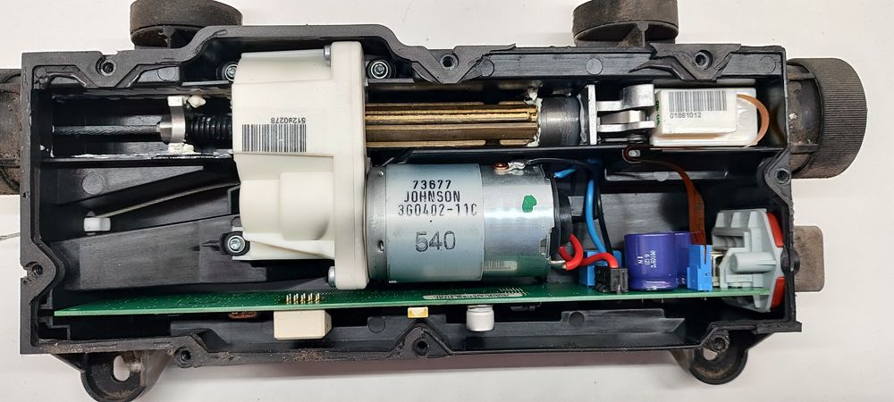 Hamulec Elektryczny Renault Scenic II