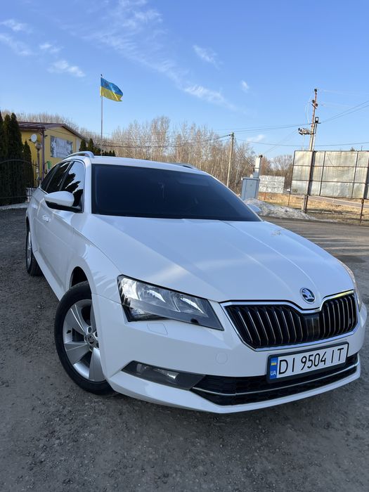 Skoda Superb 2017.