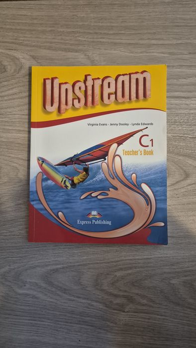 Upstream C1 teacher's book z odpowiedziami