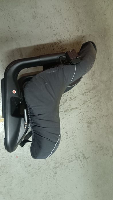 Cadeira Auto Bebecar 0-18kg– Conforto e Segurança para o Seu Bebé