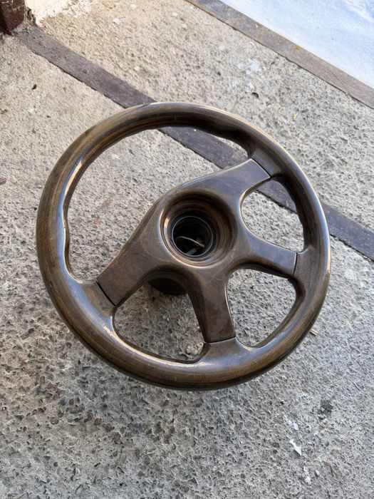 Деревʼяне кермо Mercedes W123 W126 руль