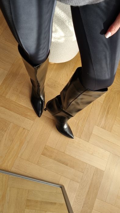 Чорні чоботи zara