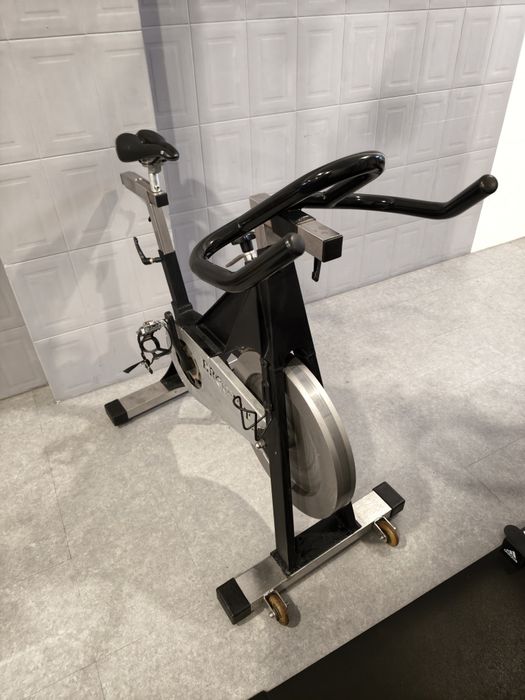 Bicicleta Profissional de indoor Spinning MIC e Ergofit