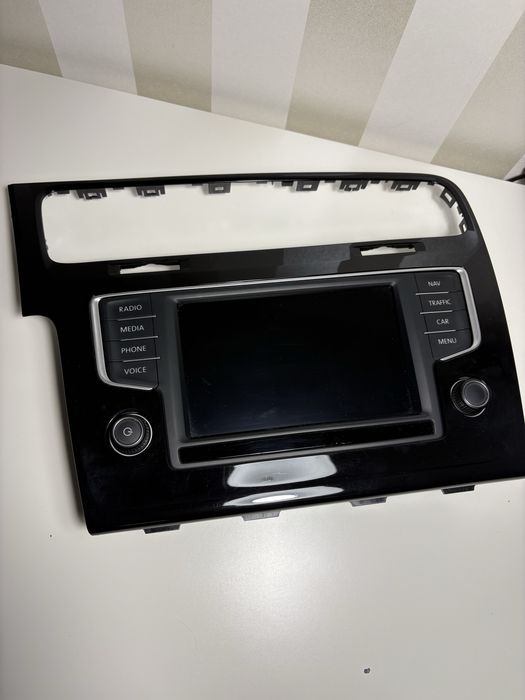 Дисплей. Екран VW GOLF VII