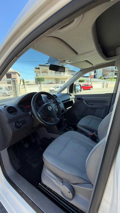 Volkswagen Caddy Maxi (Longa) Isotérmica – Excelente Estado