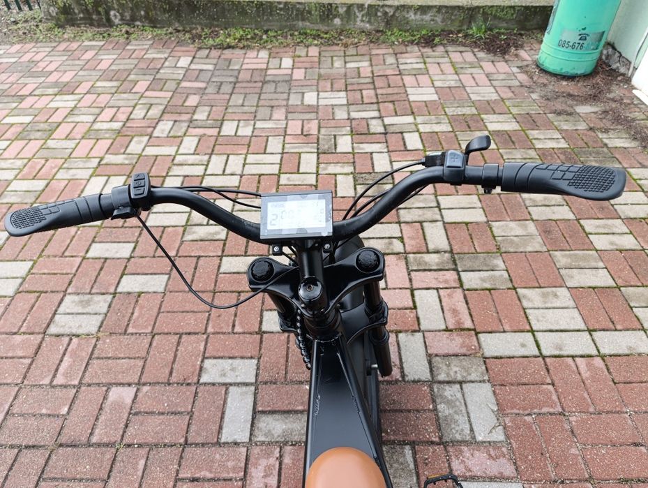 Rower elektryczny Fatbike manetka