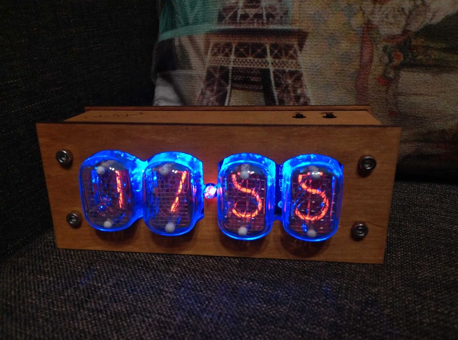 Nixie Clock лампи ИН-12 ламповий годинник