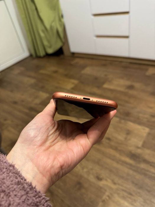 Iphone XR в хорошем состоянии