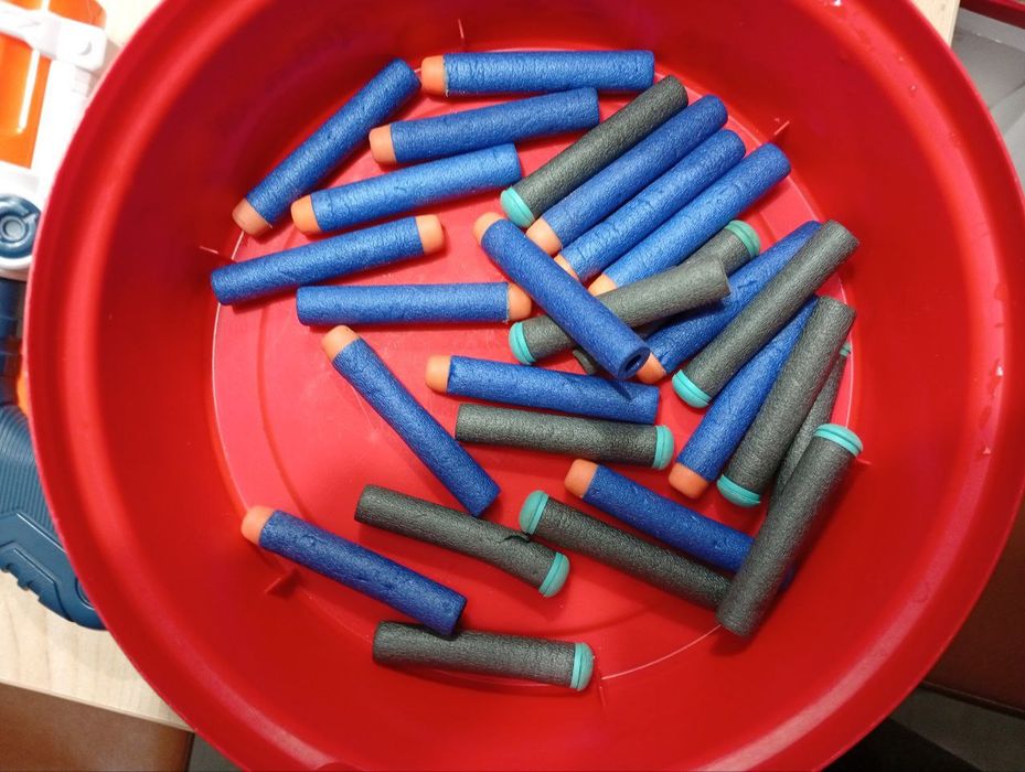 Два пистолета Xshot+патроны+секрет