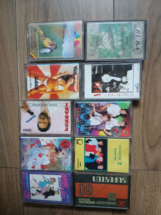 Sprzedam kasety  do radia