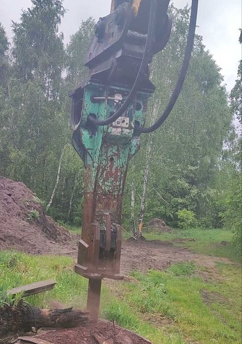 Młot hydrauliczny wyburzeniowy Montabert V1800 - 2018 rok
