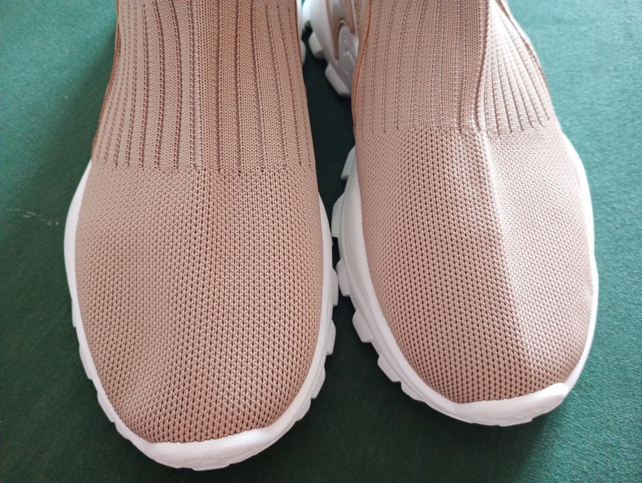 Adidasy nowe , rozmiar 39