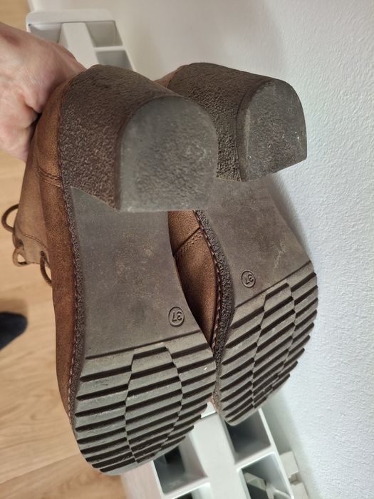 Botas em Pele de Senhora 37