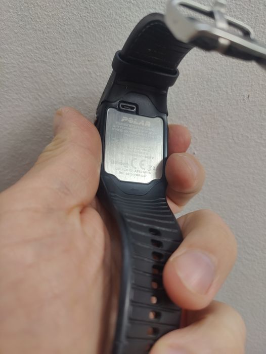 Polar m400 смарт годиник