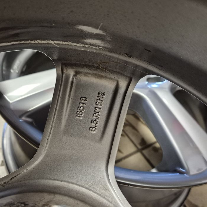 13. Felgi 16 cali aluminiowe Audi VW Skoda