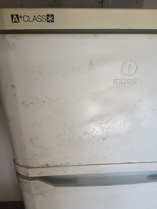 Frigorífico Indesit 2 portas