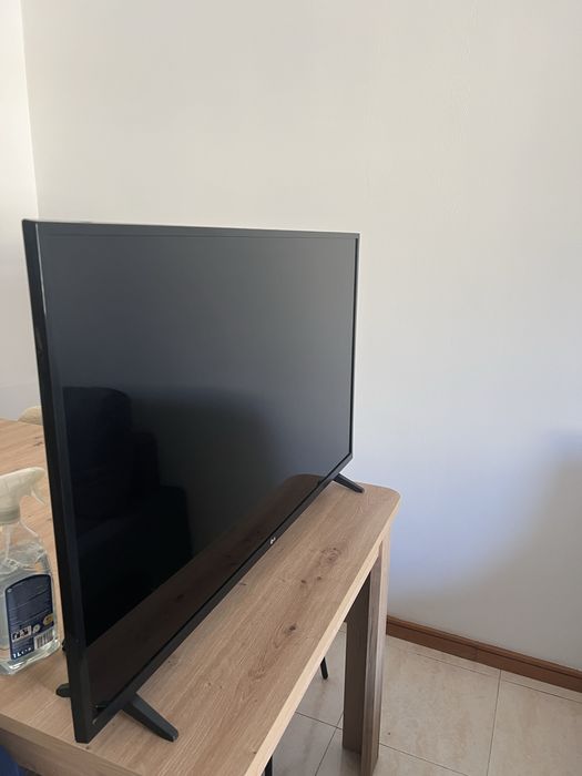 Vendo TV LG 43”
