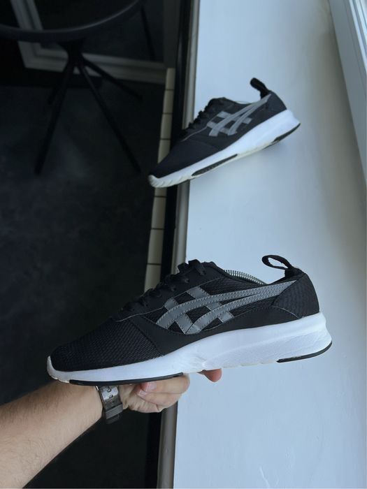 Оригінал!Кросівки ASICS Lyte-Jogger.  Розмір 40 (25,25 см)