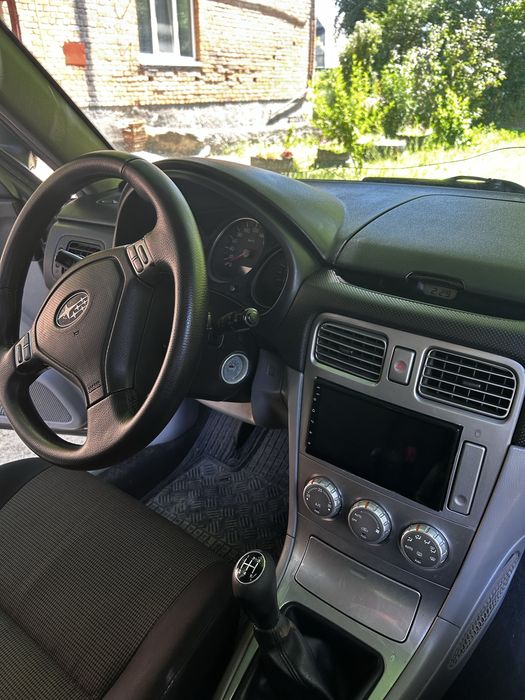 Subaru Forester продаж