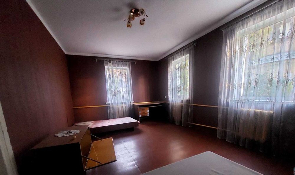 Продам частину будинку в Бучі Лісовій 35000 у.о.