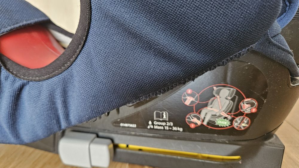 Fotelik samochodowy Maxi  Cosi Rodi  15-36 kg