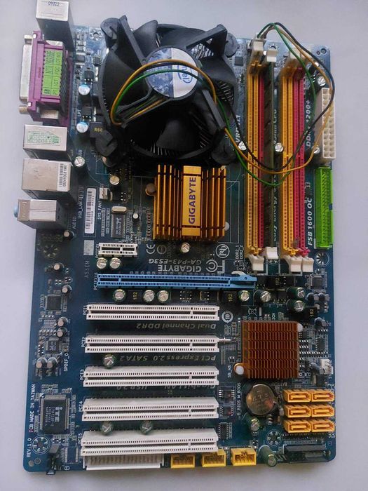 Материнская плата Gigabyte GA-P43-ES3G (s775, P43, PCI-Ex16)