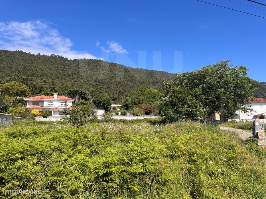 Terreno em Carreço