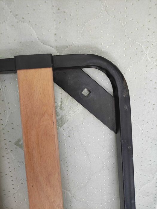 Каркас ліжка 140х190